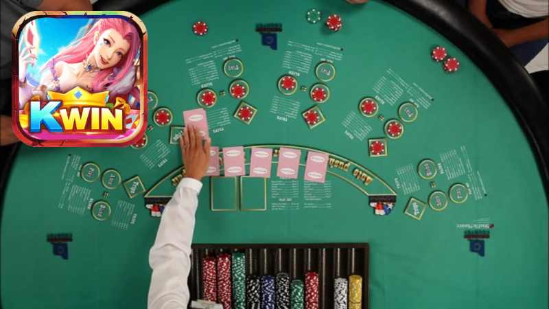 Cùng Kwin Tìm Hiểu Về Game Bài Poker Texas Hold ‘ em 